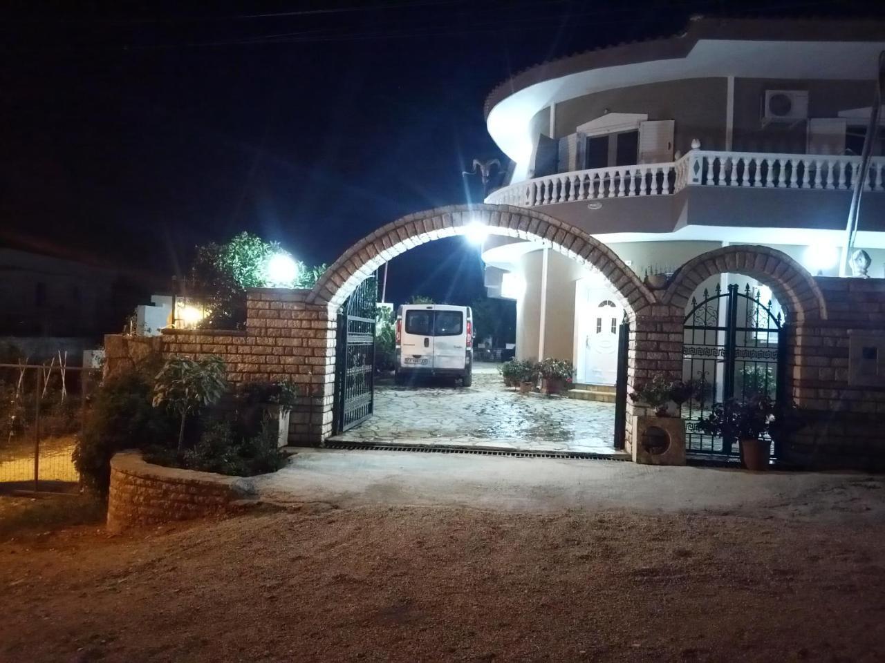 Vila Zeqo Muka Ksamil Esterno foto